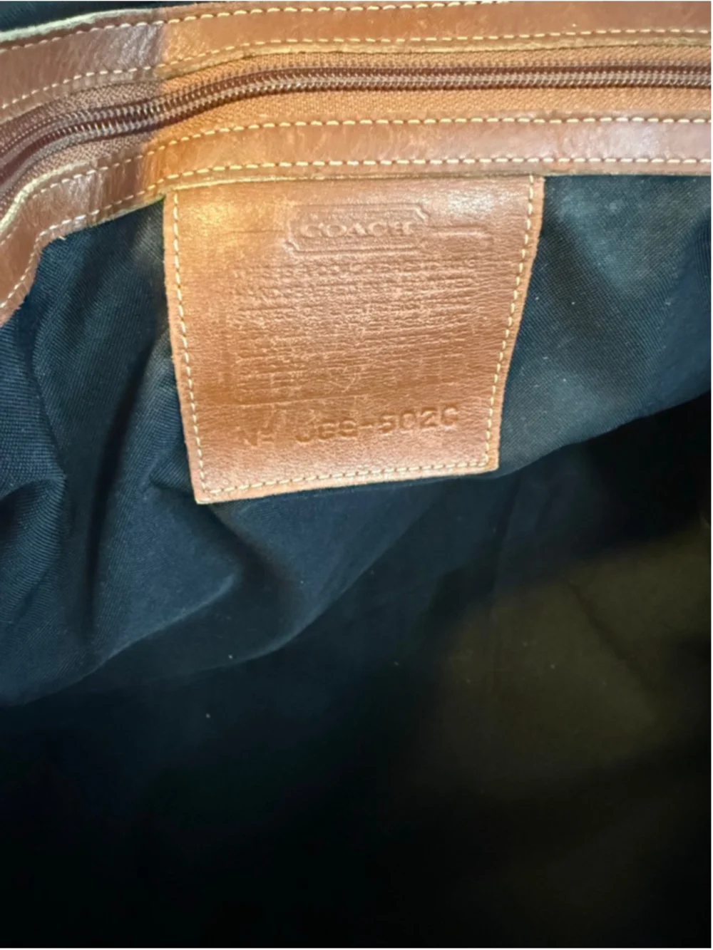 Preowned , vintage 1990s Coach British Tan leather cabin duffle bag